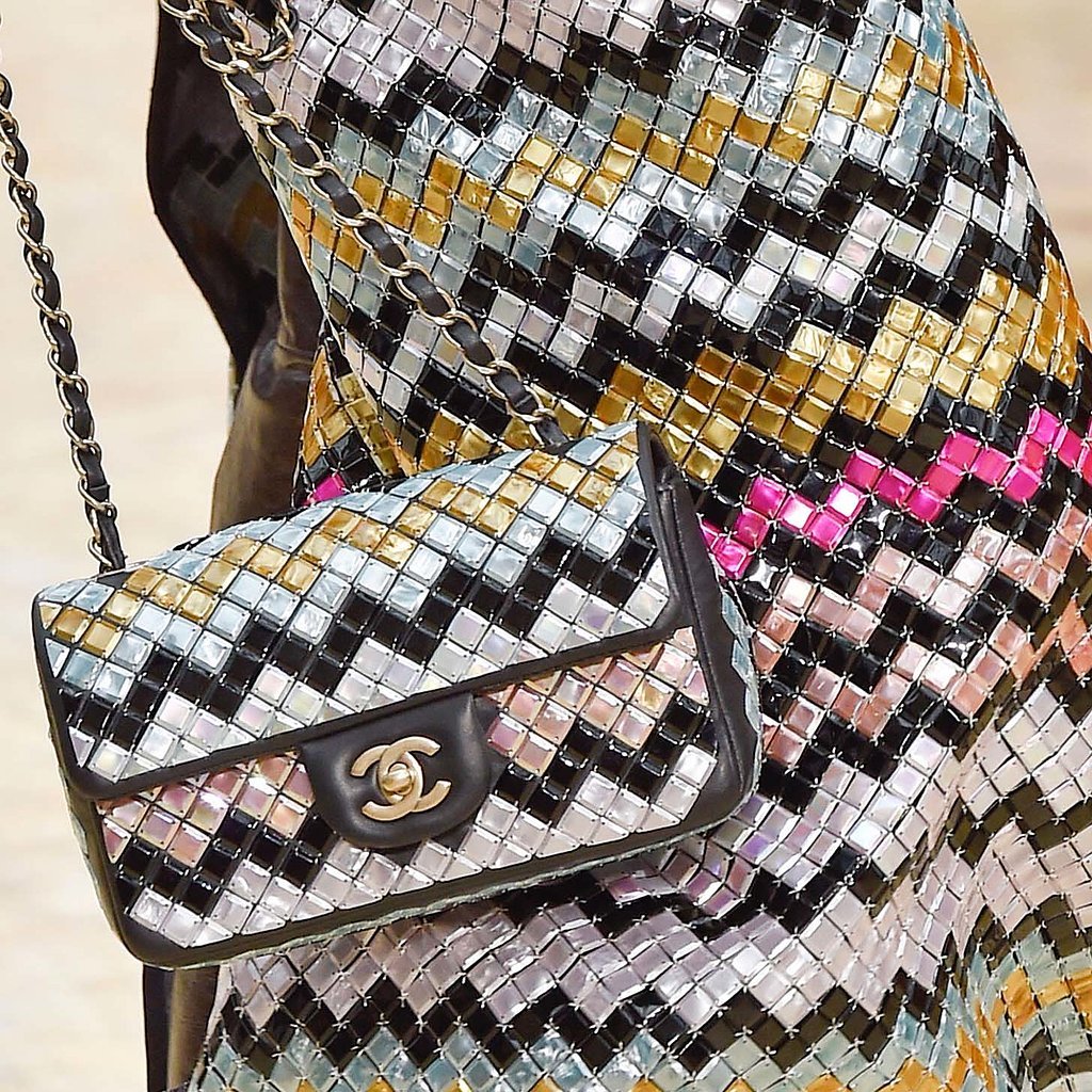 How to Master Chanel's Bag-Matching Trend Off the Runway