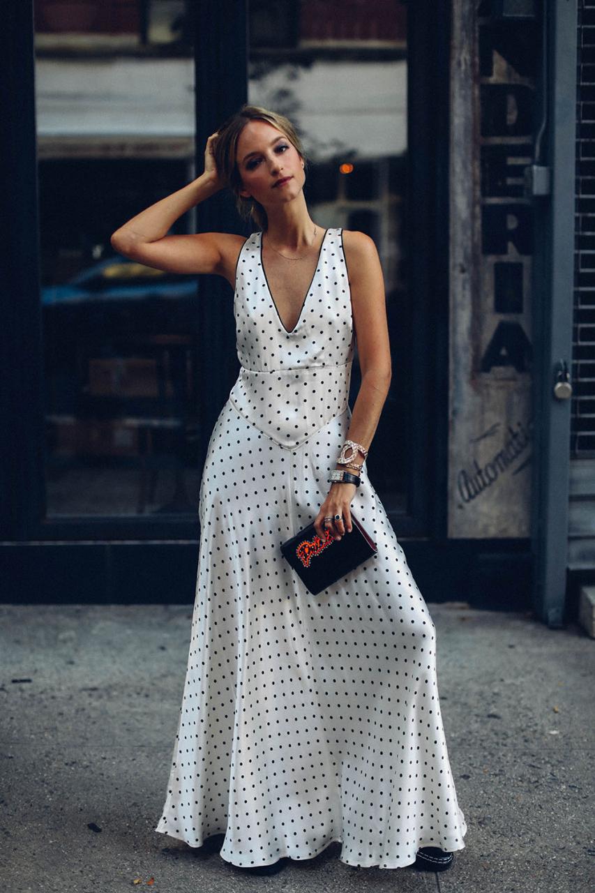 Summer-white and the Ganni polka-dot dress by Charlotte Groeneveld Thefashionguitar