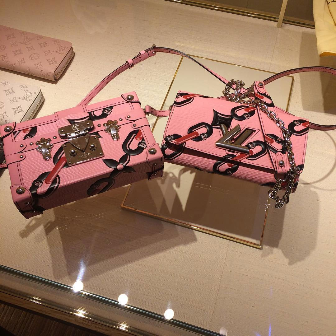 Louis Vuitton Monogram Chain Print Bags