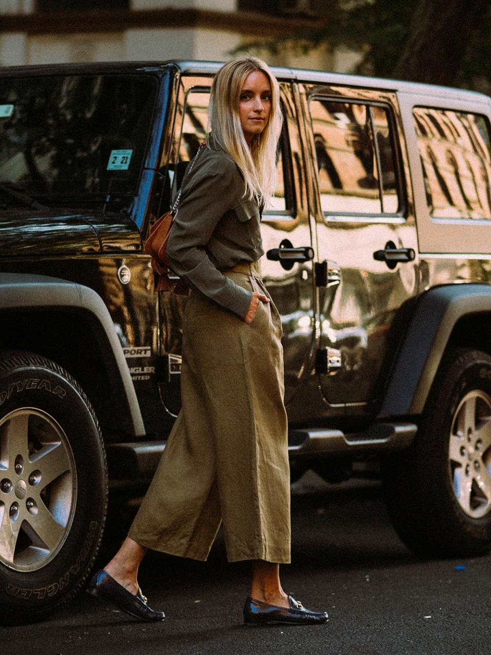 90s Safari Vogue style by Charlotte Groeneveld from Thefashionguitar